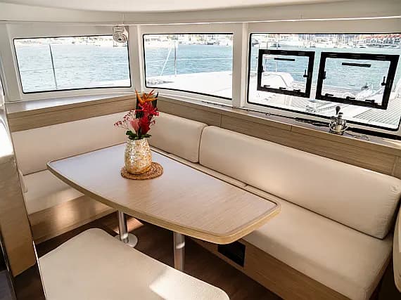 Lagoon 42 in Eden Island / Mahe, Victoria / Eden Island Marina - Photo 3