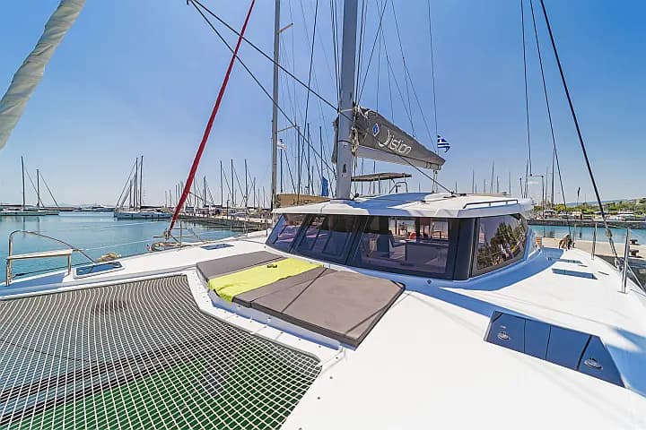 Isla 40 in Lavrion Main Port - Photo 5