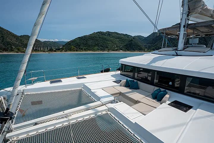Lagoon 52F in Sicily / Capo d'Orlando Marina - Photo 5