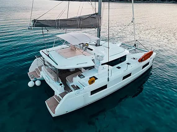 Lagoon 46 in Ibiza / Sant Antoni de Portmany Port - Photo 1