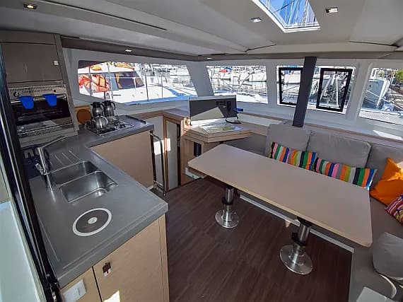 Lucia 40 in Marmaris Yacht Marina - Photo 2