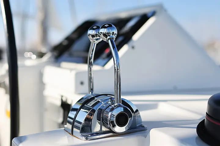 Lagoon 450 in Sukošan / D-Marin Dalmacija Marina - Photo 4