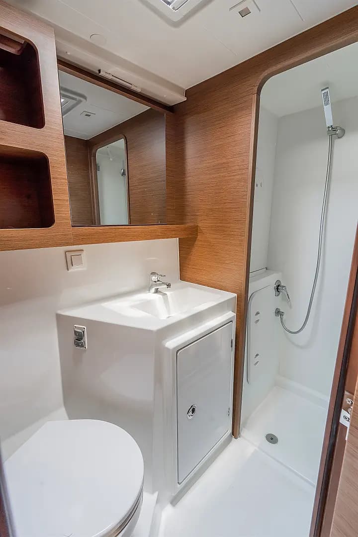 Lagoon 42 in Paros / Piso Livadi Port - Photo 4