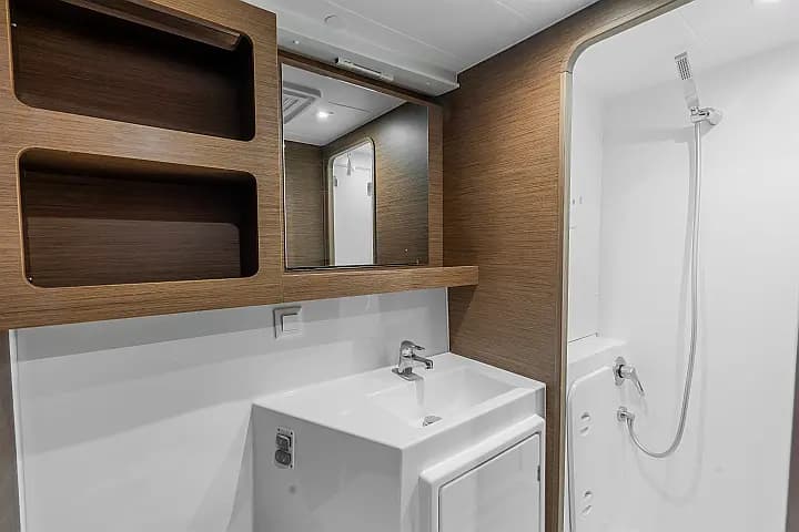 Lagoon 42 in Paros / Piso Livadi Port - Photo 5