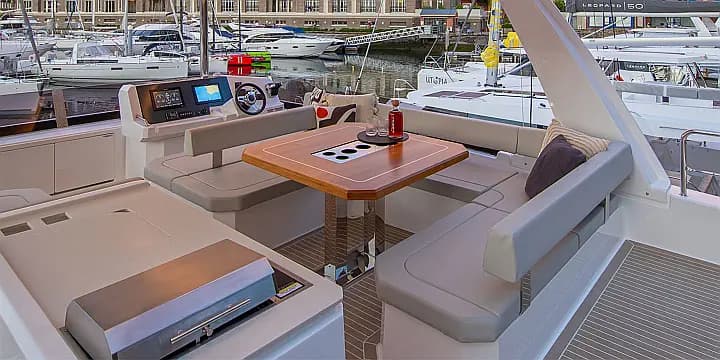 Leopard 40 PC in Phuket / Ao Po Grand Marina - Photo 4
