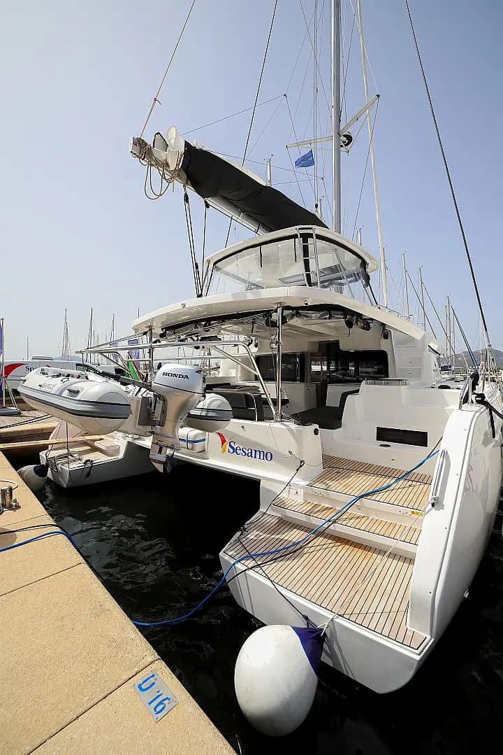 Lagoon 46 in Sardinia / Olbia / Marina di Olbia - Photo 5