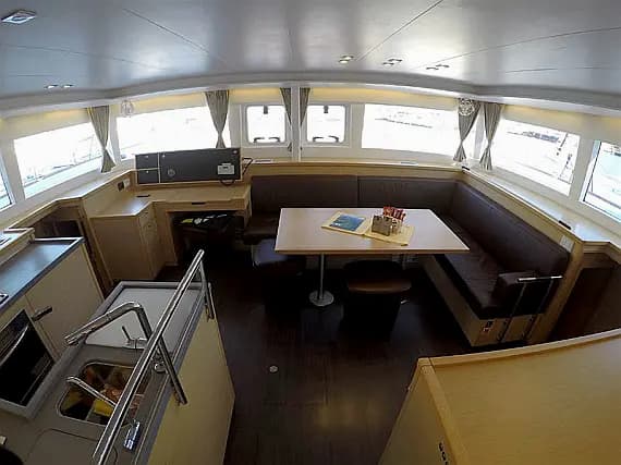 Lagoon 450 in Šibenik / D-Marin Marina Mandalina - Photo 2