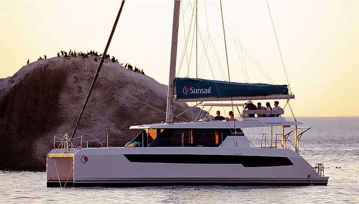 Sunsail 424 in Raiatea / Apooiti Marina - Photo 5