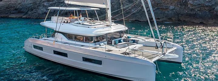Lagoon 60 in Kaštel Gomilica / Marina Kaštela - Photo 5