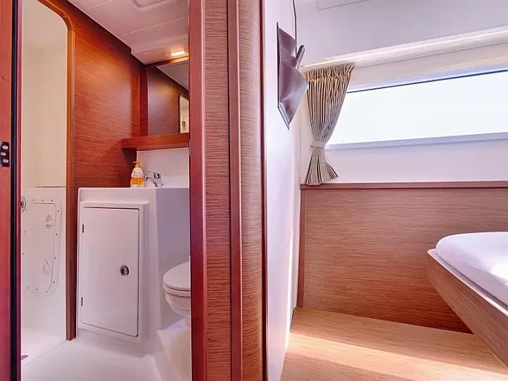 Lagoon 42 in Split / ACI Marina Split - Photo 2