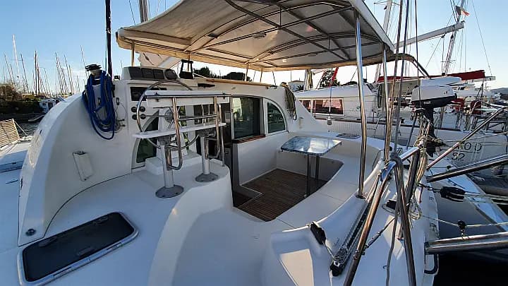 Lagoon 38 in Hyeres - Photo 4