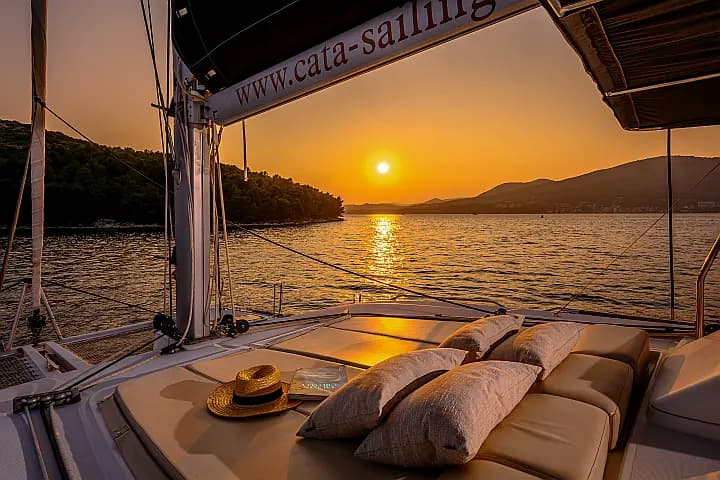 Lagoon 450 Fly in Trogir / SCT Marina Trogir - Photo 3