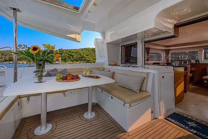 Lagoon 450 Fly in Trogir / SCT Marina Trogir - Photo 5