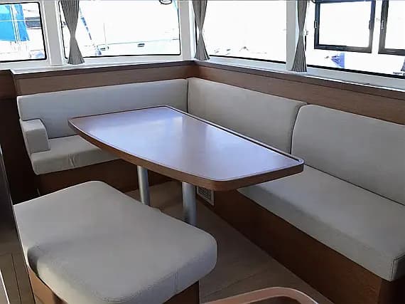 Lagoon 42 in Lavrion / Olympic Marina - Photo 3