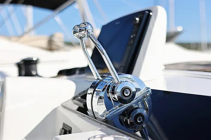 Lagoon 46 in Sukošan / D-Marin Dalmacija Marina - Photo 5