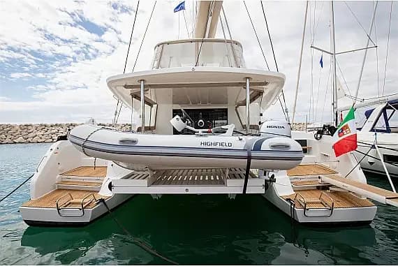 Lagoon 50 in Salerno / Marina d'Arechi - image 1