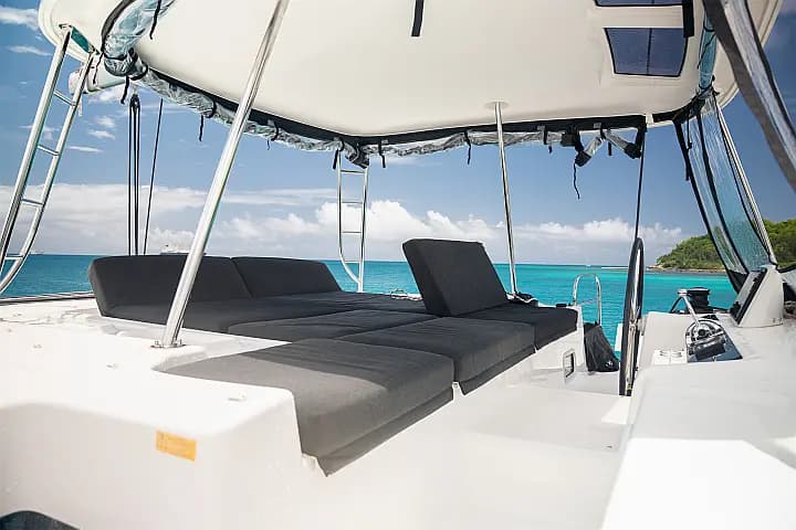 Lagoon 46 in Eden Island / Mahe, Victoria / Eden Island Marina - Photo 4