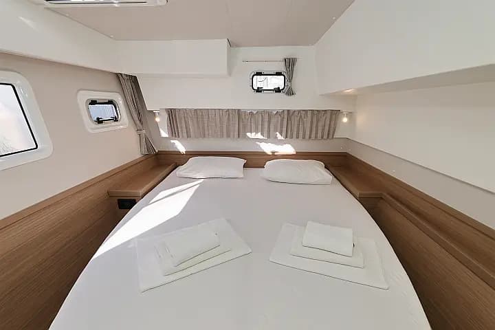 Lagoon 42 in Sukošan / D-Marin Dalmacija Marina - Photo 4
