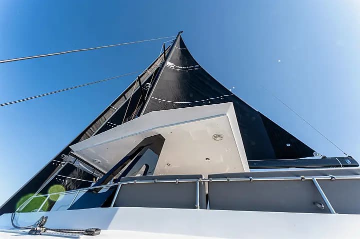 Catamaran in Lavrion Main Port - Photo 5