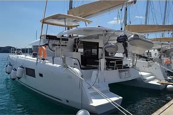 Lagoon 42 in Volos / Port of Volos - Photo 1