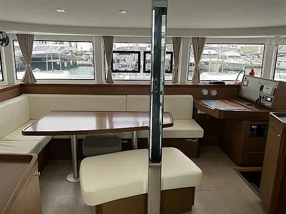 Lagoon 42 in Volos / Port of Volos - Photo 2