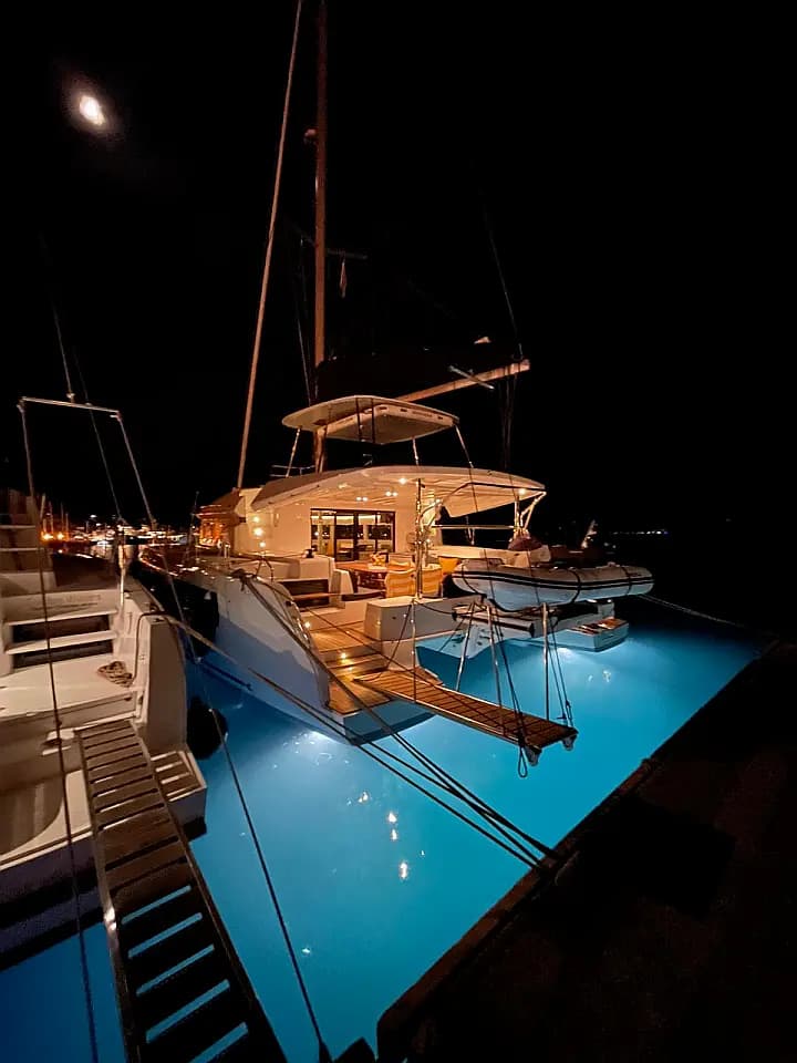 Lagoon 50 in Lefkada / Port of Lefkas - Photo 4