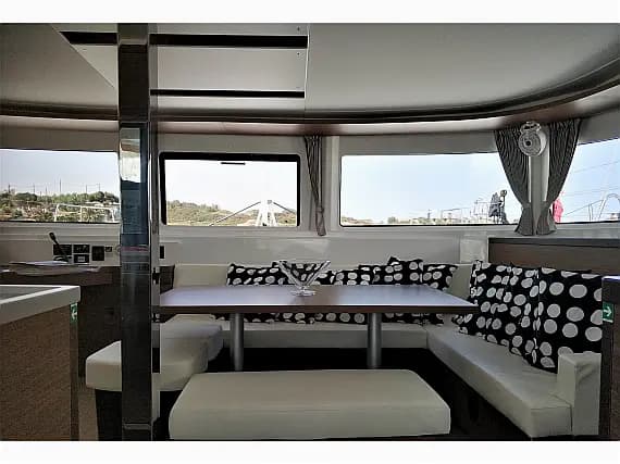 Lagoon 46 in Lavrion / Olympic Marina - Photo 3