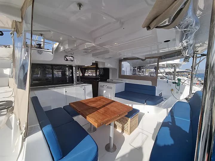 Lagoon 46 in Lavrion / Olympic Marina - Photo 3