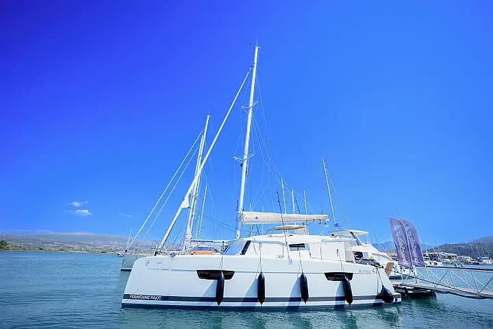 Astréa 42 in Lefkada / Port of Lefkas - Photo 5