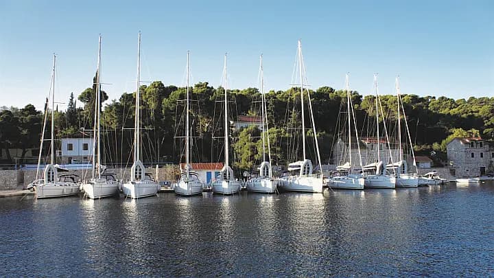 Lagoon 42 in Šolta / Rogač - Photo 5