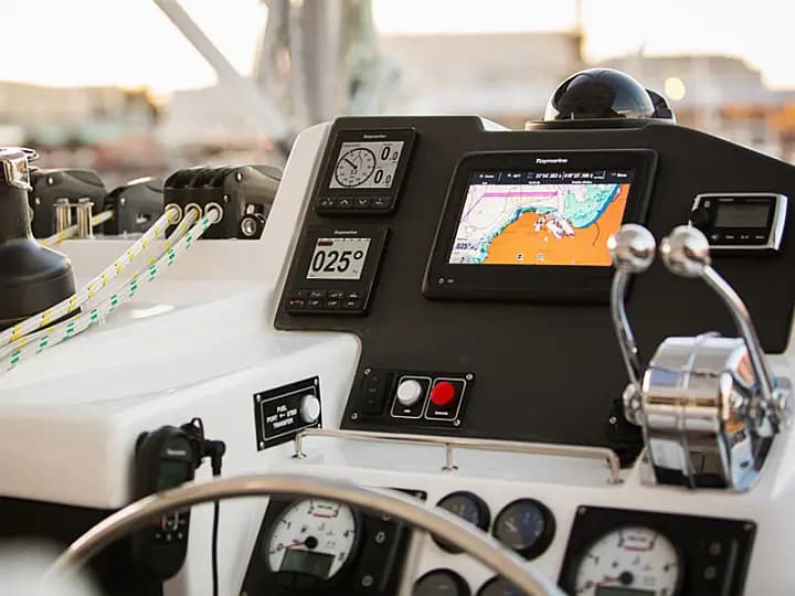 Leopard 44 in Eden Island / Mahe, Victoria / Eden Island Marina - Photo 5