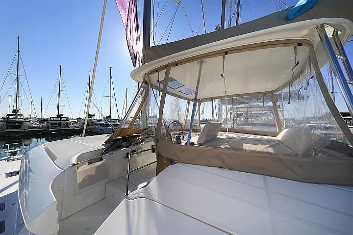 Lagoon 46 in Sukošan / D-Marin Dalmacija Marina - Photo 4