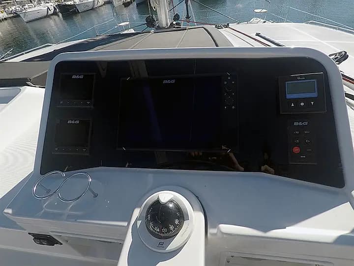 Lagoon 450 in Šibenik / D-Marin Marina Mandalina - Photo 3