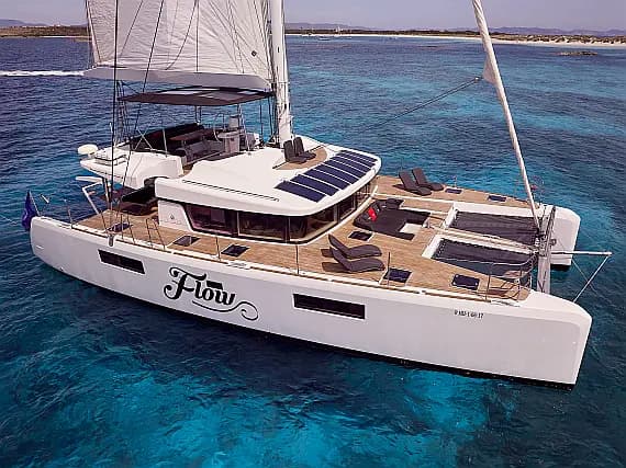 Lagoon 52 in Ibiza / Sant Antoni de Portmany Port - Photo 1