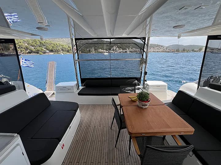 Lagoon 51 in Athens / Alimos Marina - Photo 3
