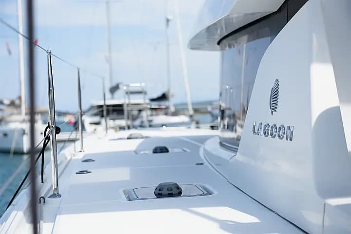 Lagoon 42 in Lefkada / Port of Lefkas - Photo 3