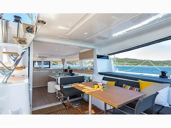 Lagoon 43 in Sukošan / D-Marin Dalmacija Marina - Photo 2