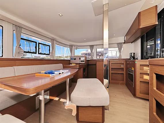 Lagoon 42 in Sukošan / D-Marin Dalmacija Marina - Photo 2