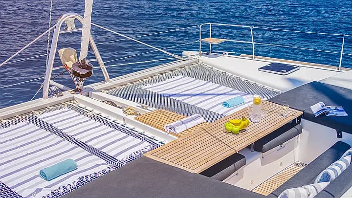 Lagoon 500 in Athens / Alimos Marina - Photo 4