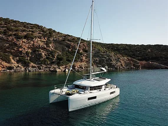 Lagoon 40 in Athens / Alimos Marina - Photo 1