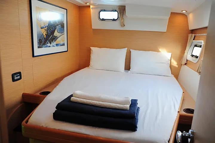 Lagoon 420 in Volos / Port of Volos - Photo 4