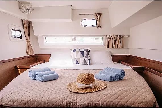 Lagoon 42 in Kalamata Marina - Photo 3