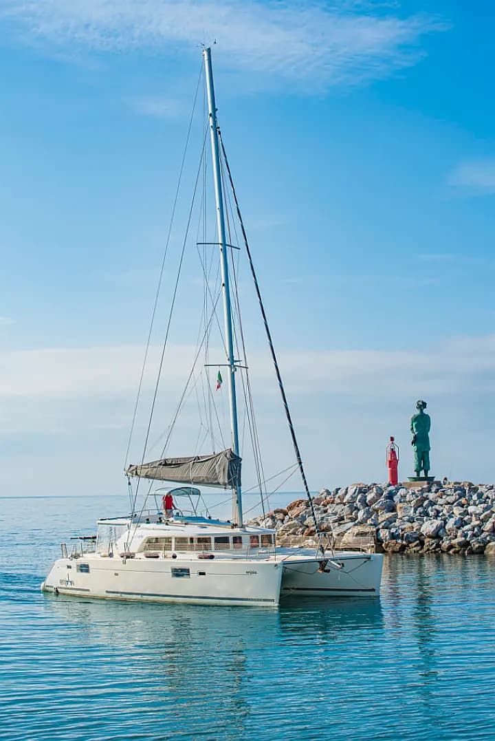 Lagoon 440 in San Vincenzo / Marina di San Vincenzo - Photo 4