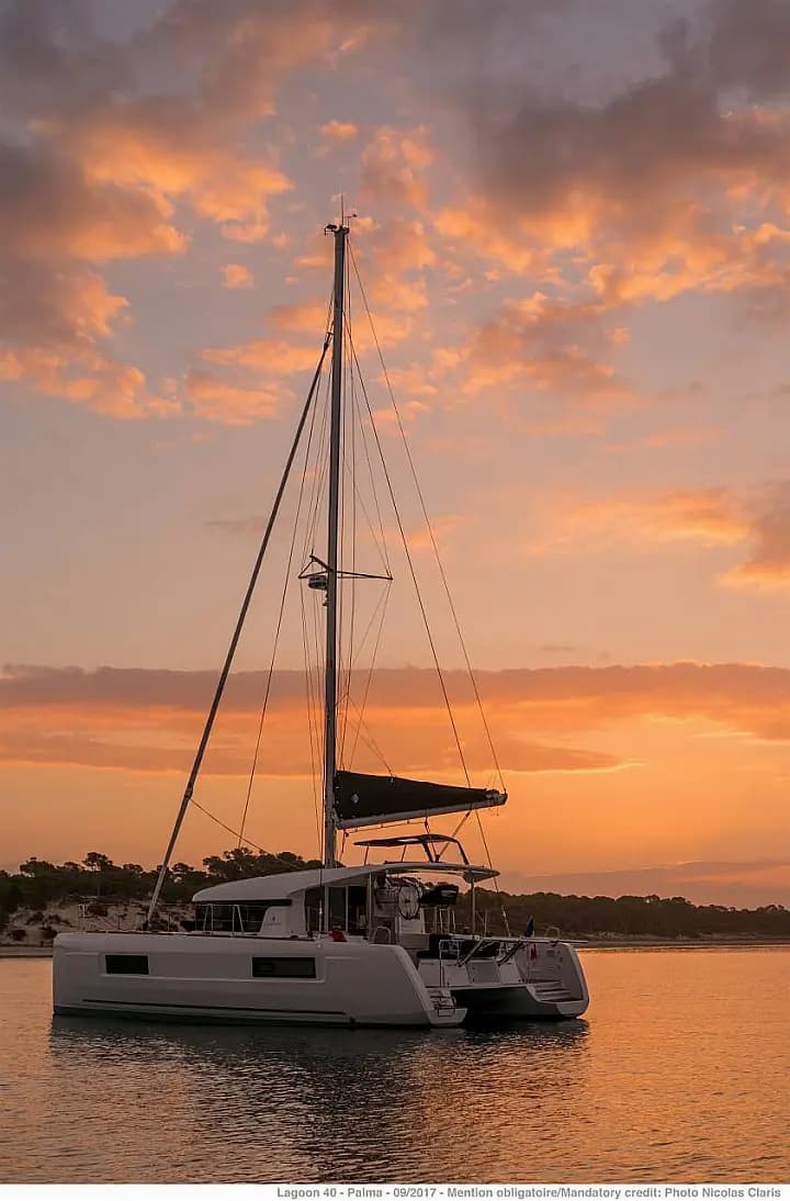 Lagoon 40 in Eden Island / Mahe, Victoria / Eden Island Marina - Photo 1