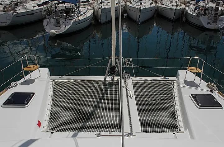 Lagoon 40 in Preveza Main Port - Photo 4