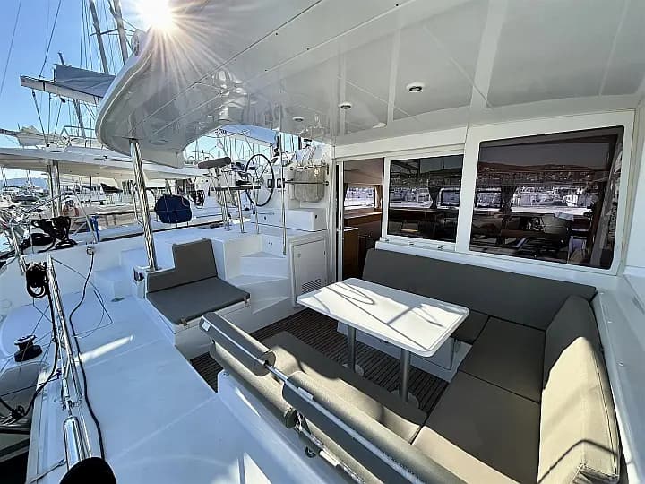 Lagoon 400 S2 in Lefkada / Nydri Port - Photo 4