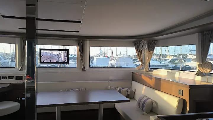Lagoon 46 in Lavrion / Olympic Marina - Photo 5