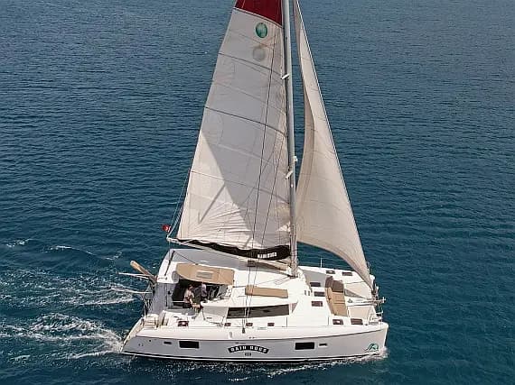 Lagoon 421 in Marmaris Yacht Marina - image 1