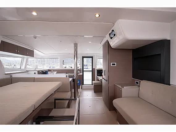 Bali 4.2 in Salerno / Marina d'Arechi - Photo 3