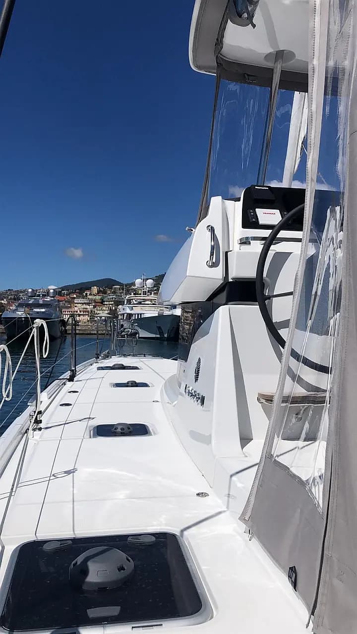 Lagoon 42 in Sardinia / Portisco / Marina di Portisco - Photo 5
